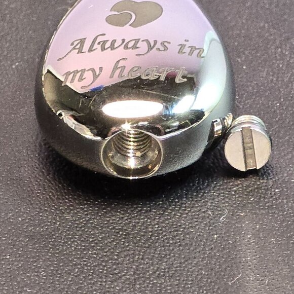 Dad Memorial Teardrop Urn Pendant Necklace (NWOT) - Picture 4 of 6